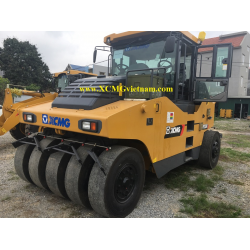 Xe lu lốp Asphalt 26 tấn XCMG XP263K (loại 11 lốp) 